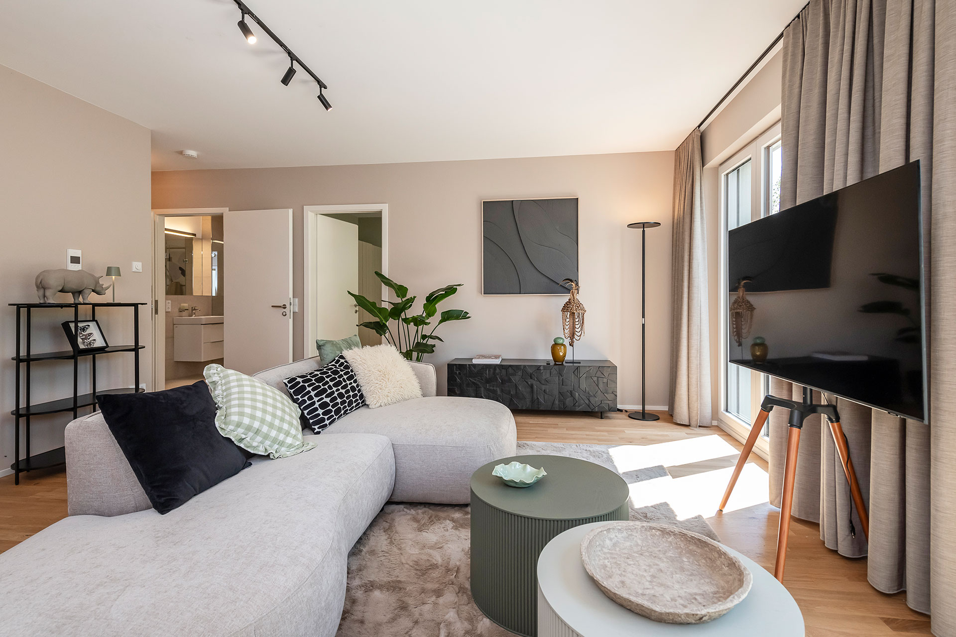 midori apartment